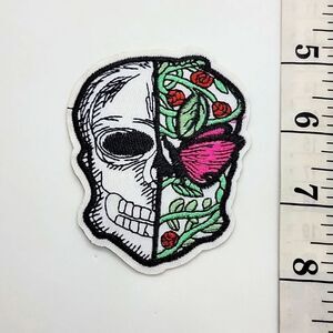 🎈5/$10🎈 PATCHES..CROC CHARMS.. Skull..